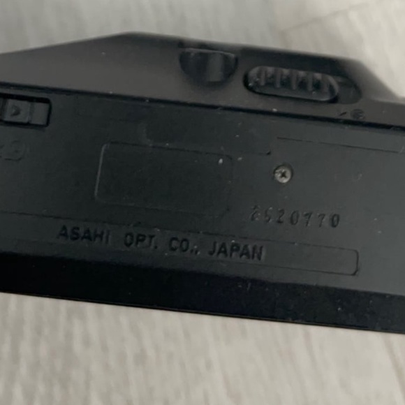 Pentax Mini Sport 35AF Vintage 35mm Point and Shoot film camera - Clean, WORKS - Picture 5 of 11